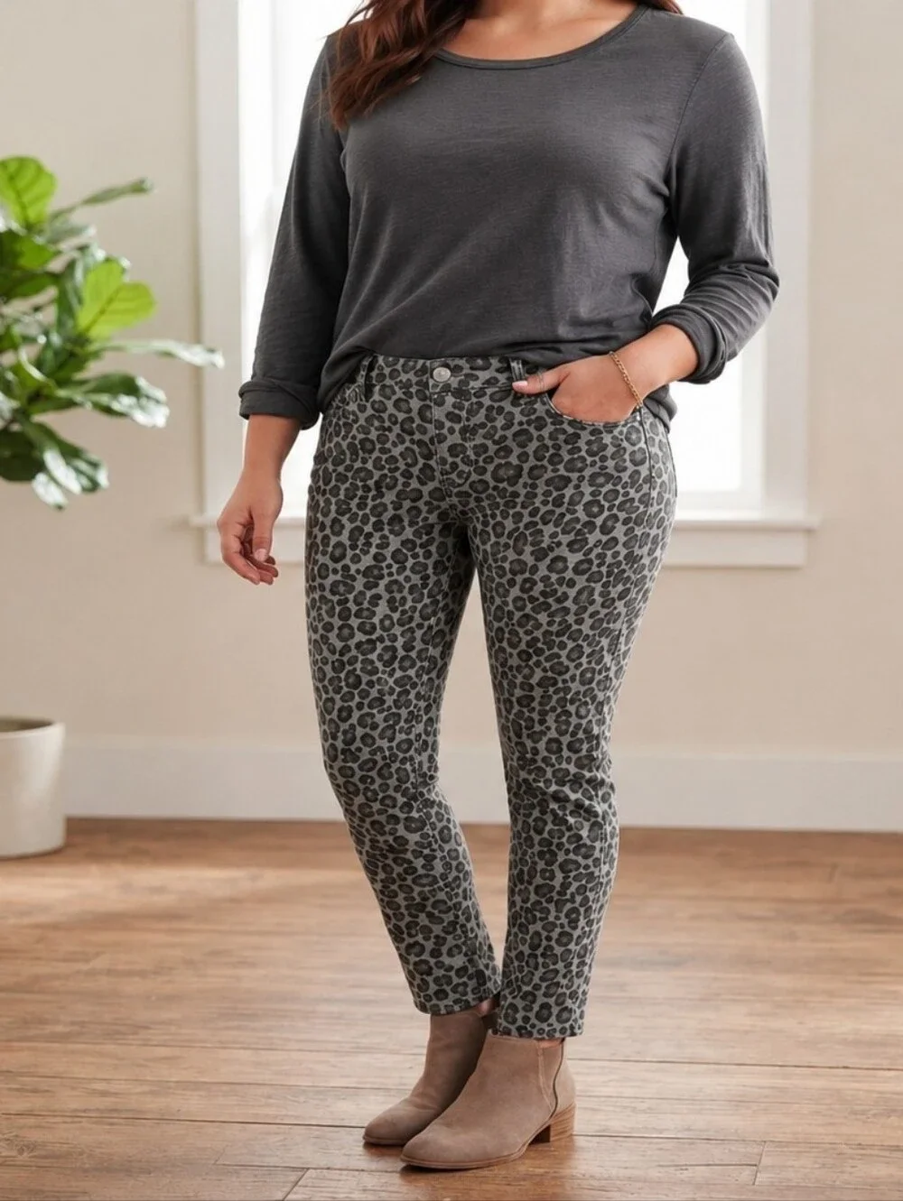 LOFT Curvy Skinny Leopard Print Jeans Size 8/29 Pre-owned